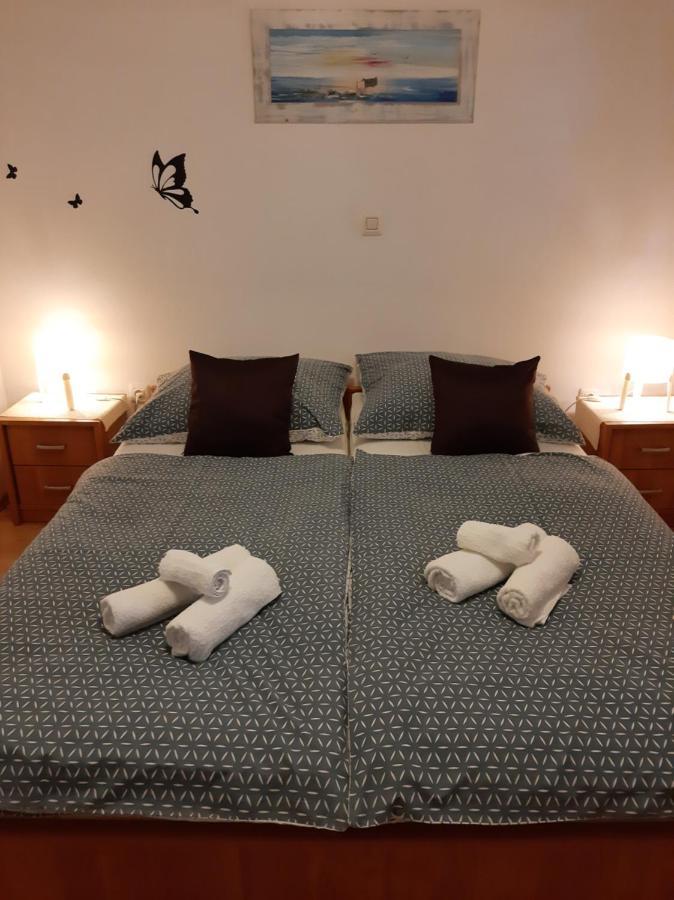 Apartman Olga Umag Exteriör bild