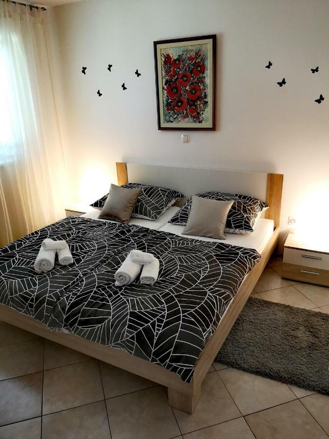 Apartman Olga Umag Exteriör bild