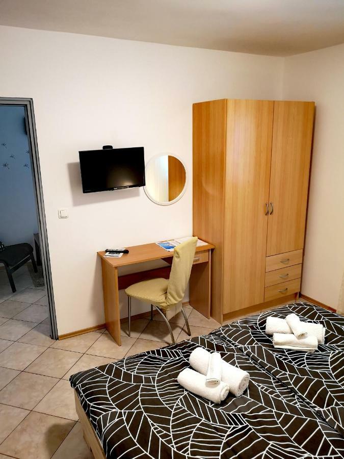 Apartman Olga Umag Exteriör bild